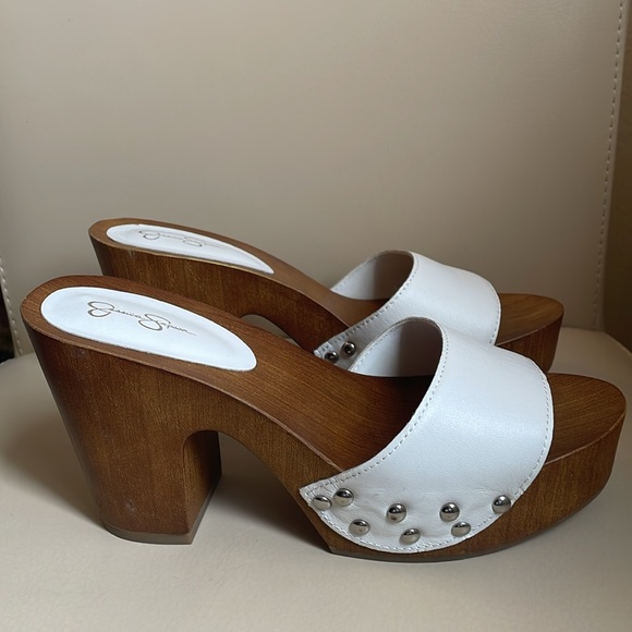 Jessica Simpson - Karema Clogs - Picture 6 of 8